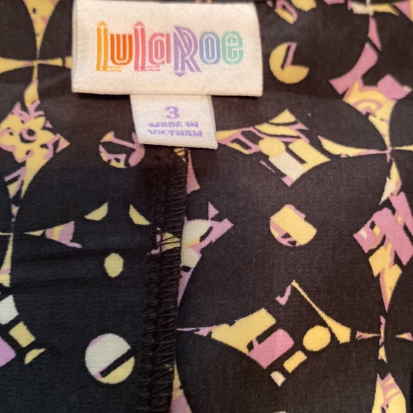 NWT Kids Geometrical Print Bianka Kimono | Size 3= to a 10/14 - Picture 3 of 8